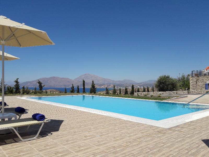 Orelia Cretan Villas & Deluxe Apartments Kamilari Exteriör bild