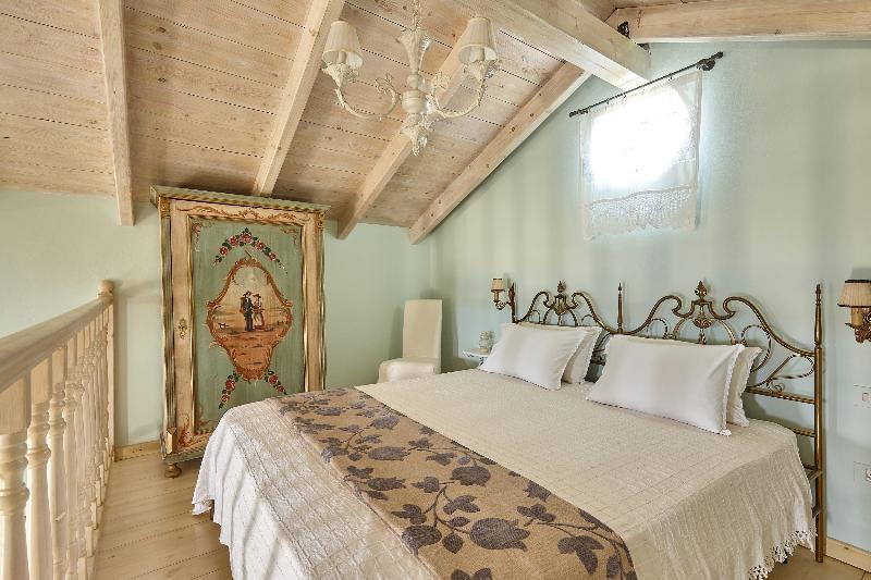 Orelia Cretan Villas & Deluxe Apartments Kamilari Exteriör bild